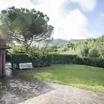 Villino Norsi كابوليفيري